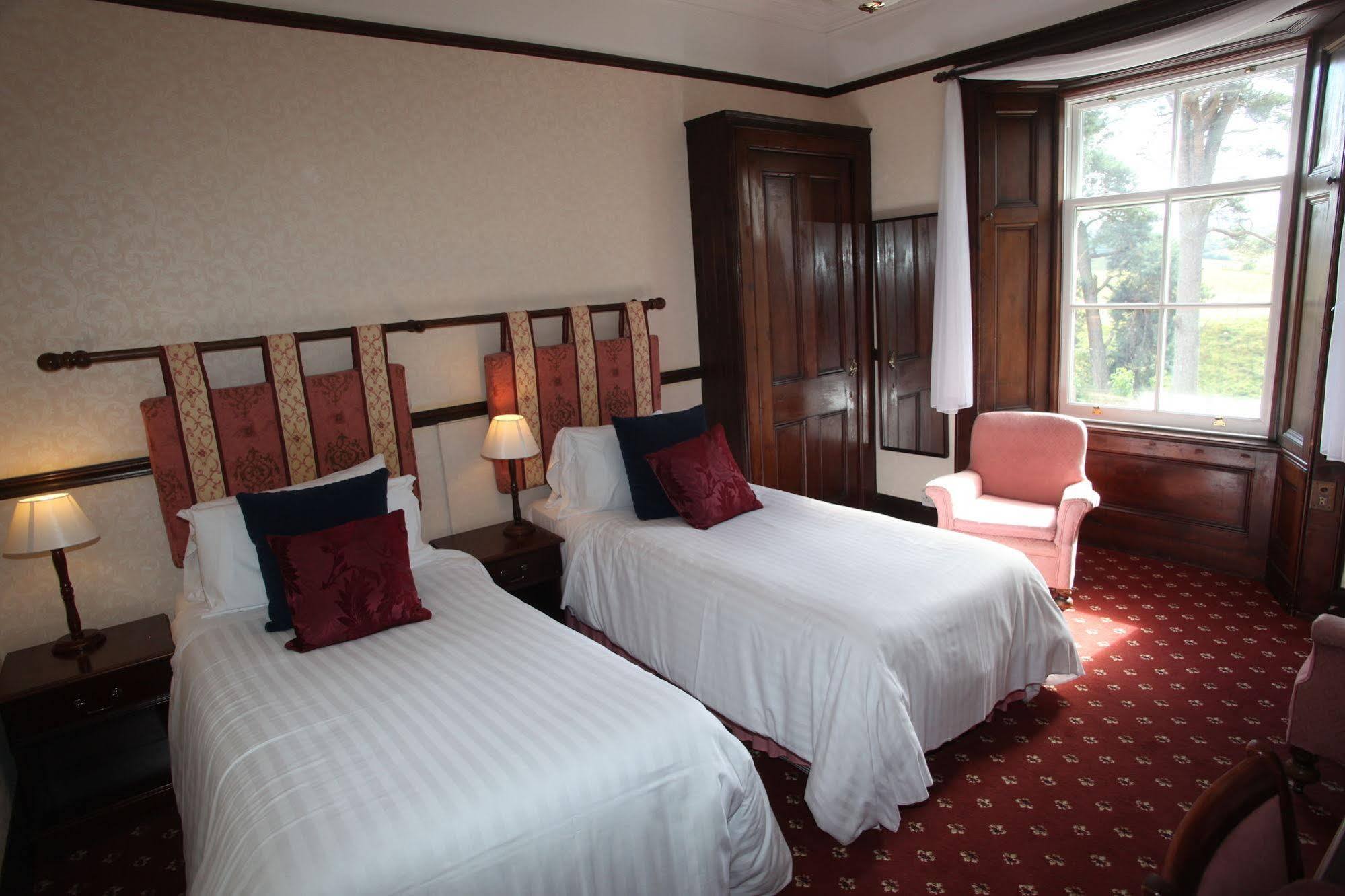 Columba House Otel Kingussie Dış mekan fotoğraf